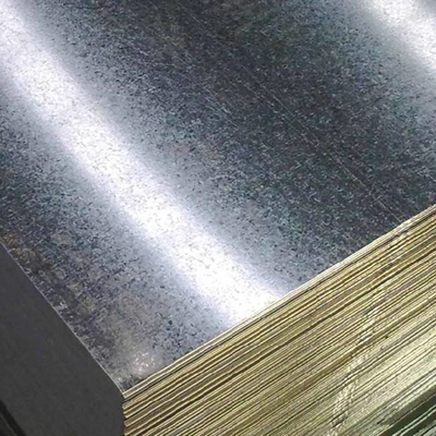 Το φύλλο χάλυβα ASTM A526 που ντύθηκε με τον ψευδάργυρο γαλβάνισε οριζόντια τα φύλλα 6000mm DX51D σιδήρου καυτό - κυλημένος