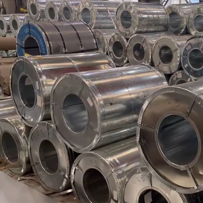Γαλβανισμένο μήκος χάλυβα Z120 5000mm σπειρών Q195 S550GD μΑ πιάτων χάλυβα ASTM A526