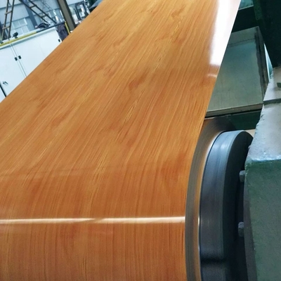 Πλάτος 600mm γαλβανισμένη PPGI σπείρα 180 χάλυβα - δύναμη παραγωγής 220Mpa